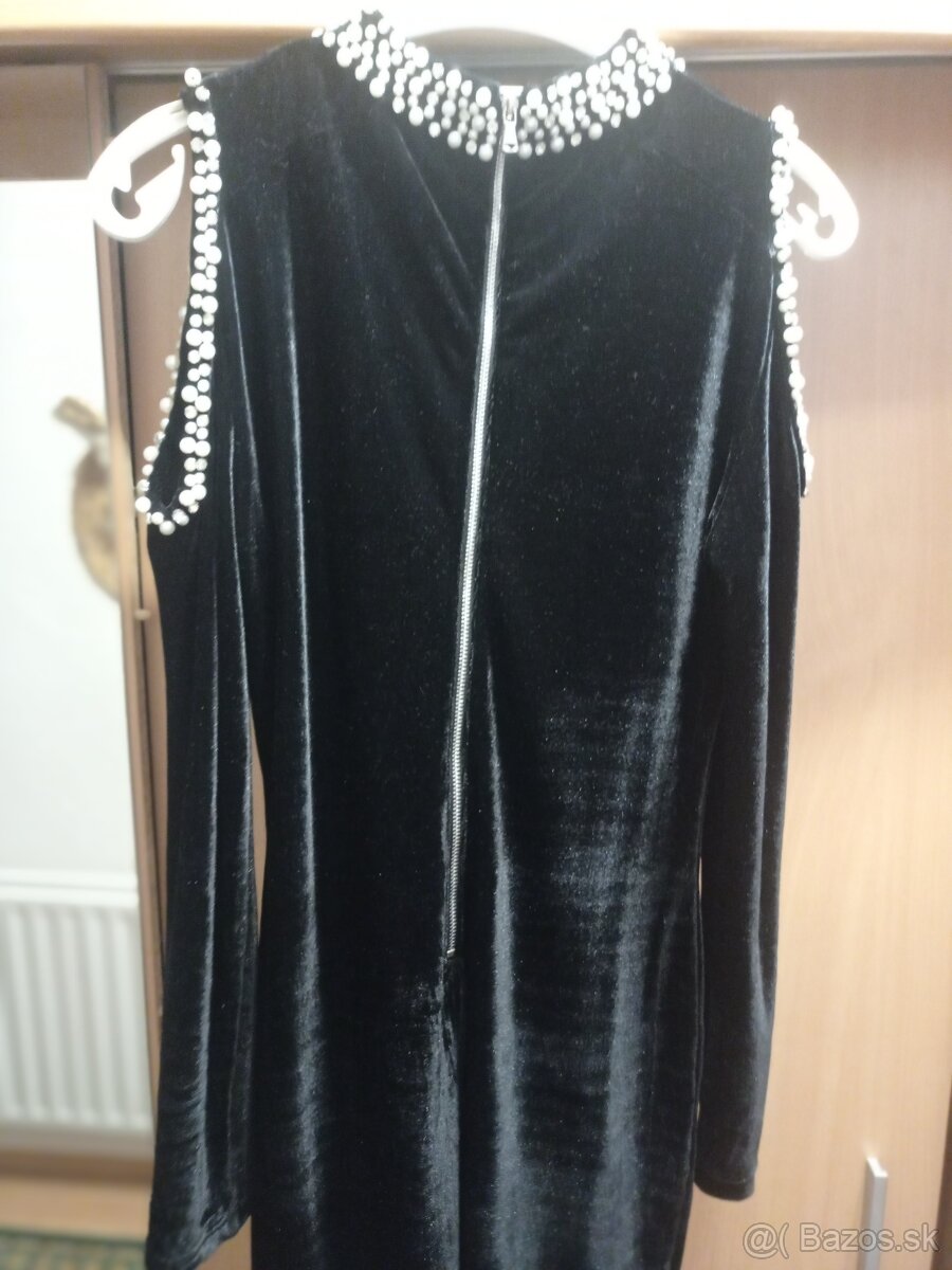 Cierne zamatove saty - 3