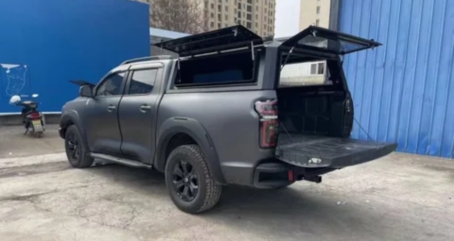 Hardtop Toyota Hilux - 3