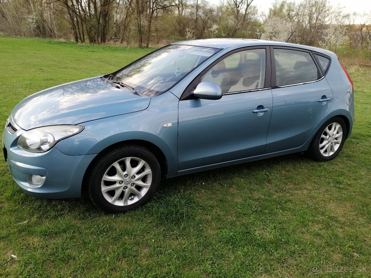 Hyundai i30 1,4 Benzín - plyn - 3