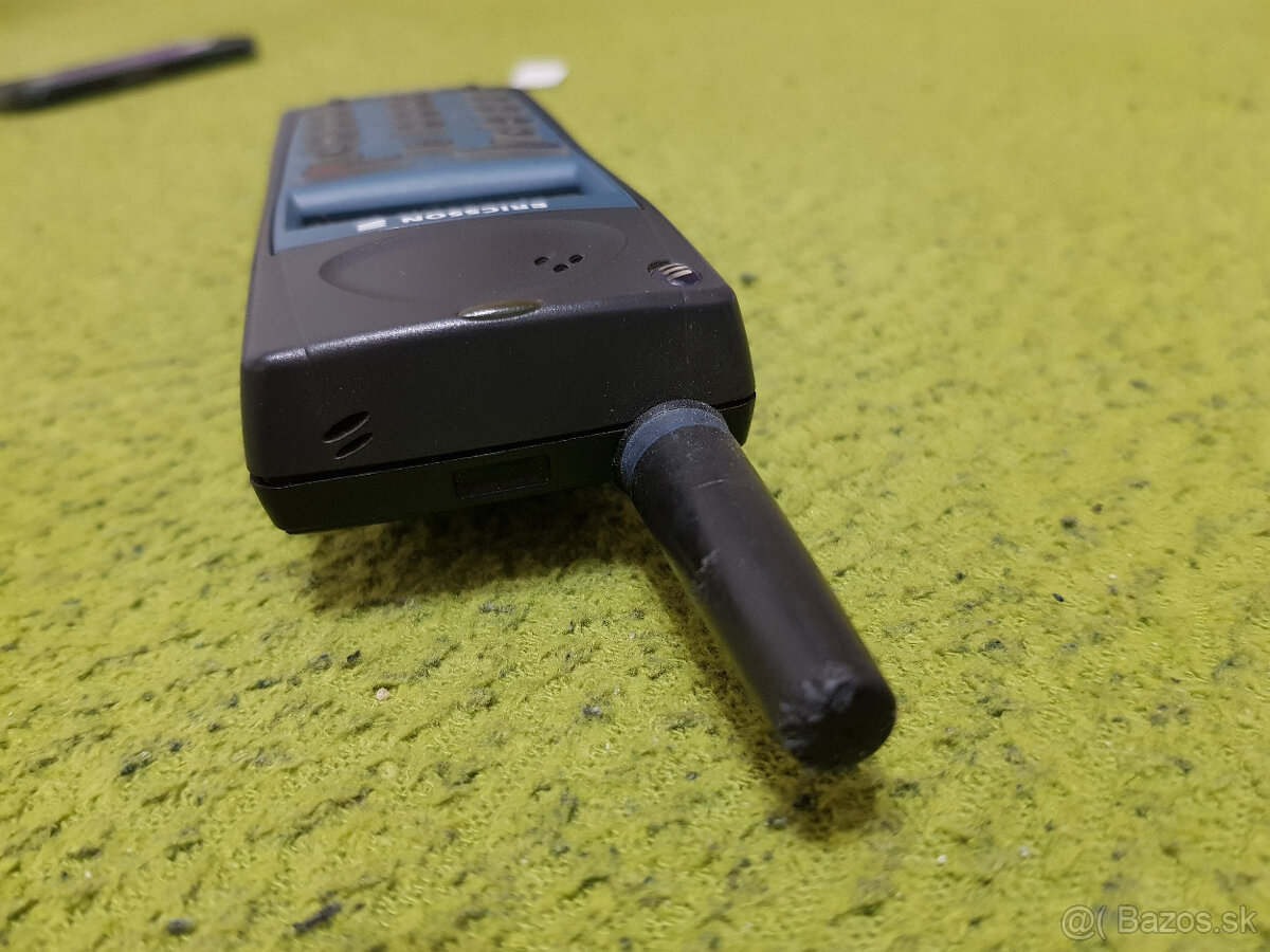 Ericsson A1018s - 3