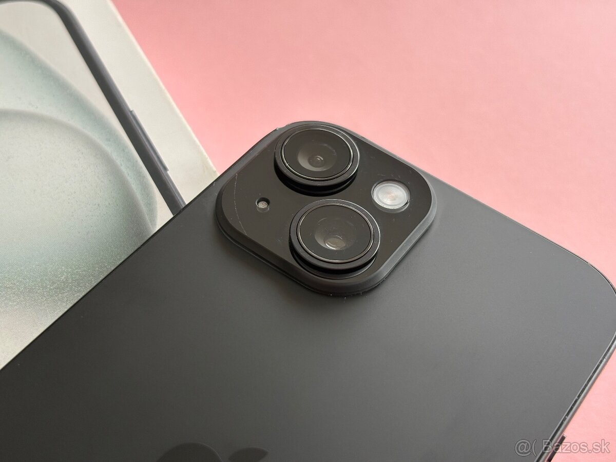 iPhone 15 128GB Black - 3