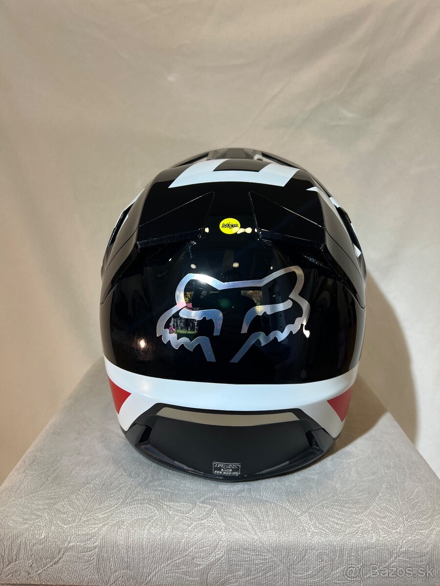 Prilba FOX V3 veľkosť M - 3
