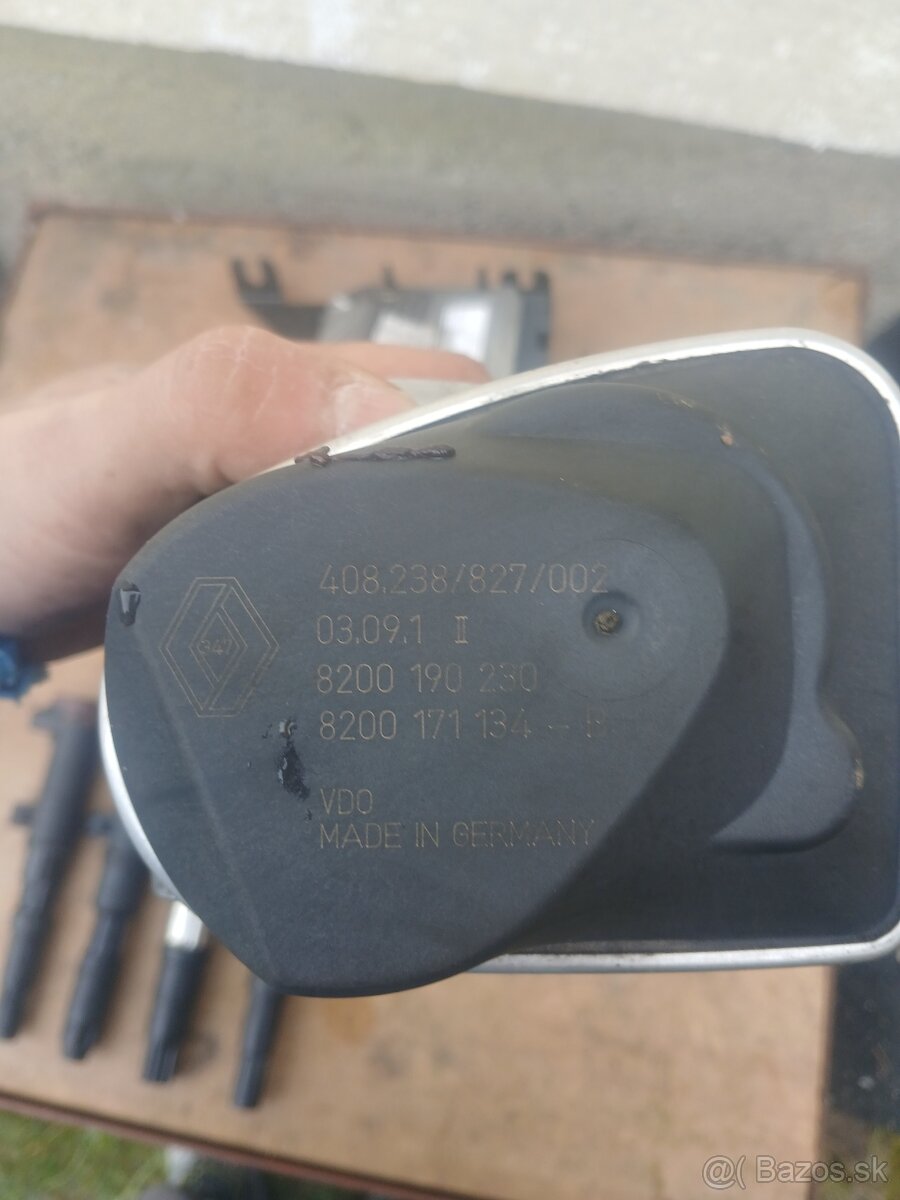 Renault 2 1.6 83kw - 3