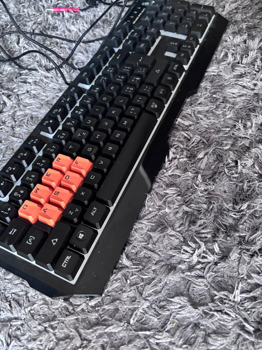 Herná klávesnica Bloody B188 - 3