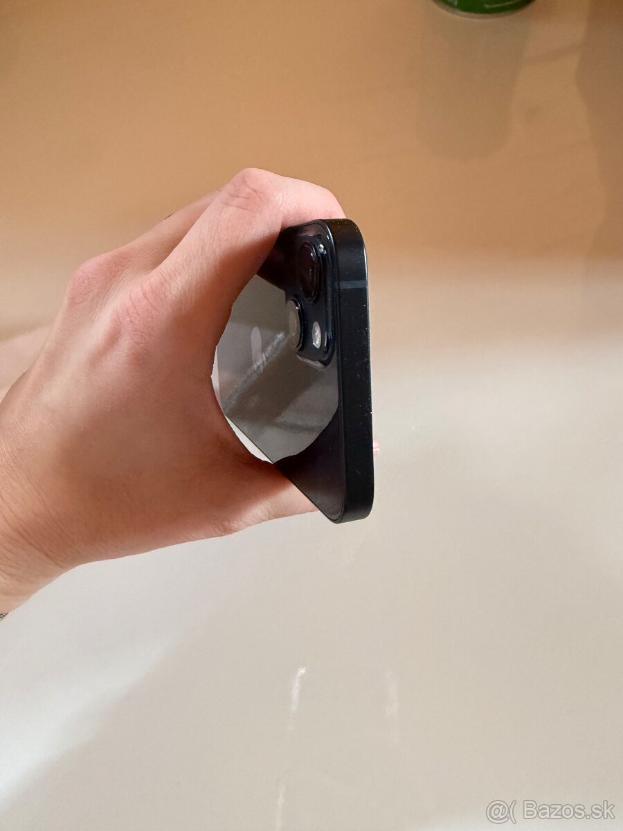 iPhone 13, 128GB Midnight blue - 3