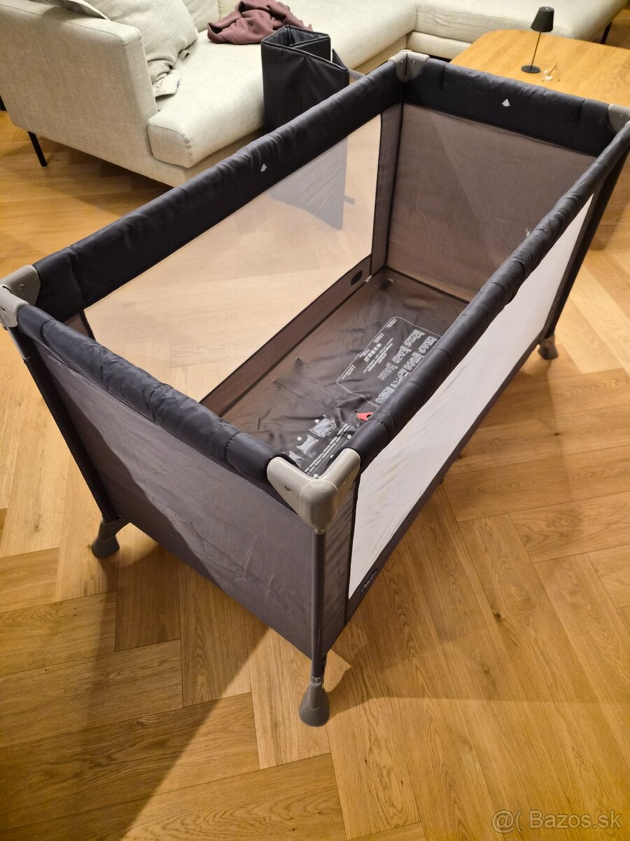 Cestovná postieľka Chicco + matrac - 3