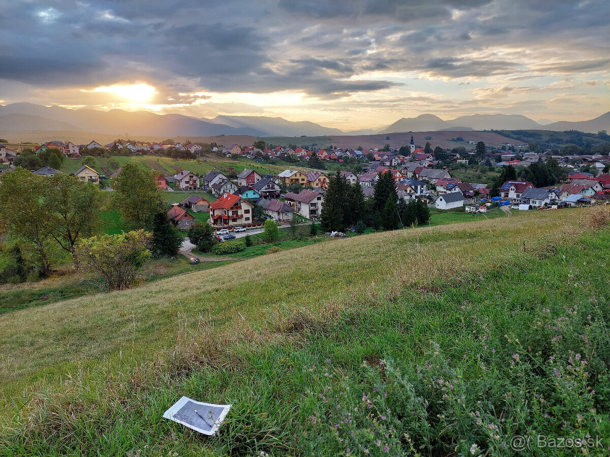 Predám pozemok v Liptovských Sliačoch s povolením na IBV - 3