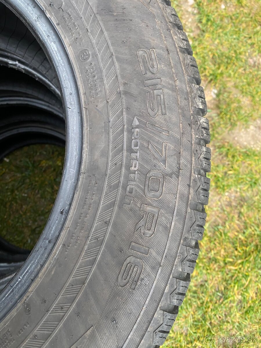 Predám pleumatiky zimné 21570 r16 - 3