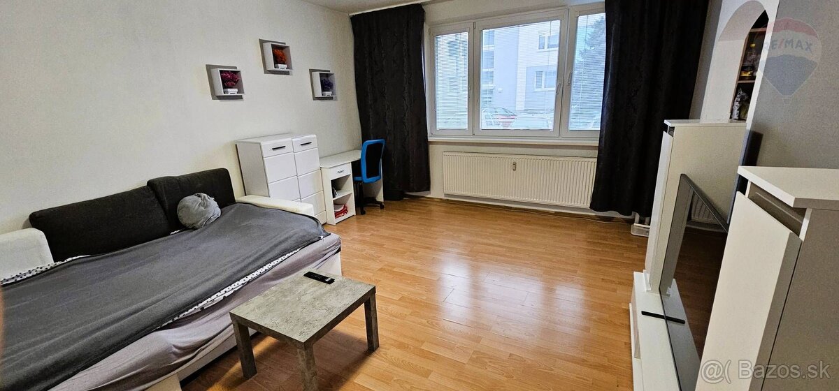 Na predaj 1 izbový byt 38 m2 Nitra- Klokočina - 3