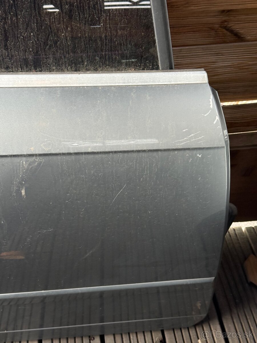 Audi A4 b7 zadné dvere - 3