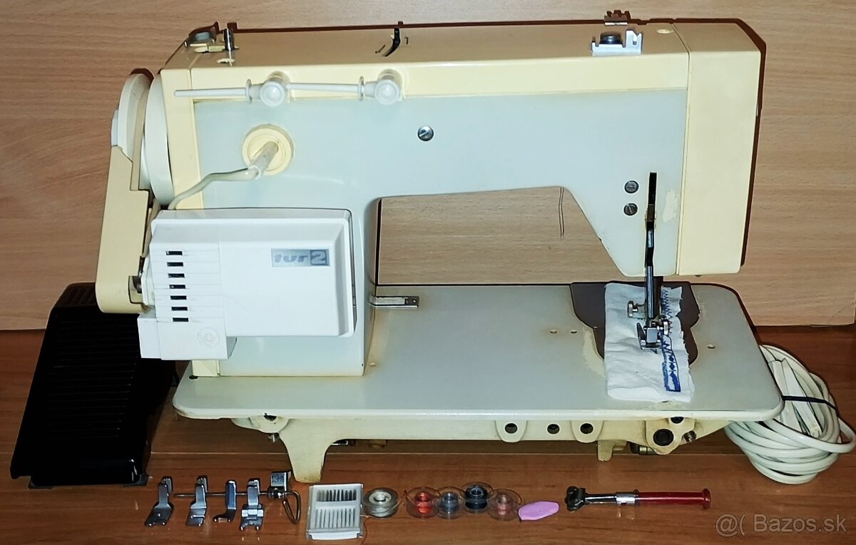 Elektrický šijací stroj Veritas. - 3