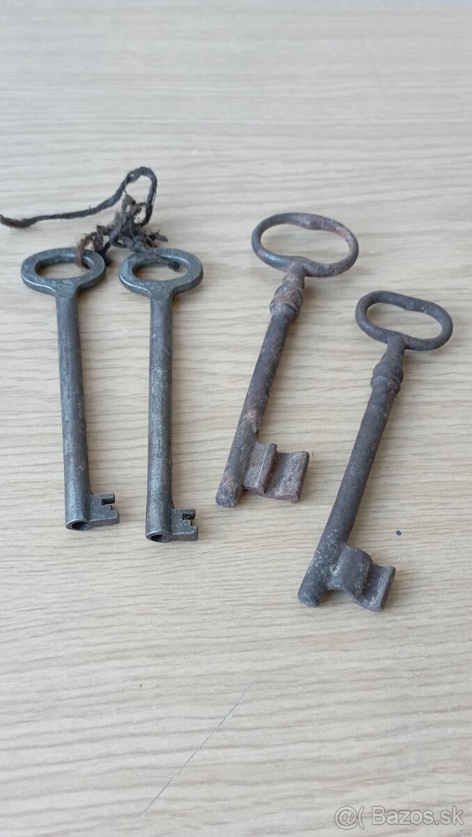 Starožitné kľúče... - 3