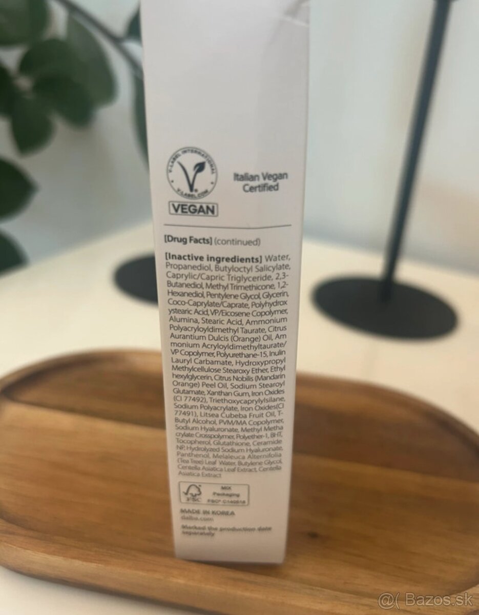 d'Alba - Waterfull Tone-Up Sunscreen SPF50+ - 3