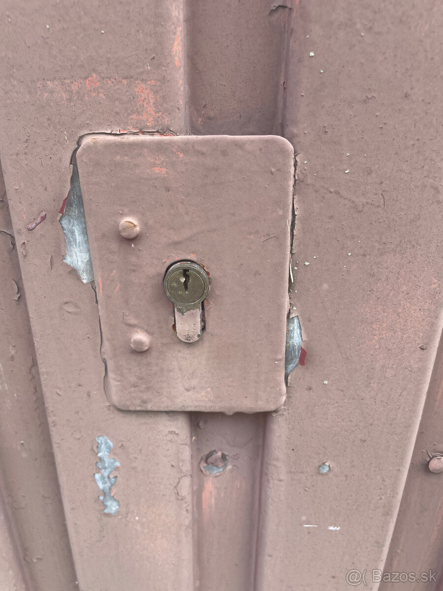 Predám garážovú bránu – oceľová, zateplená - 3