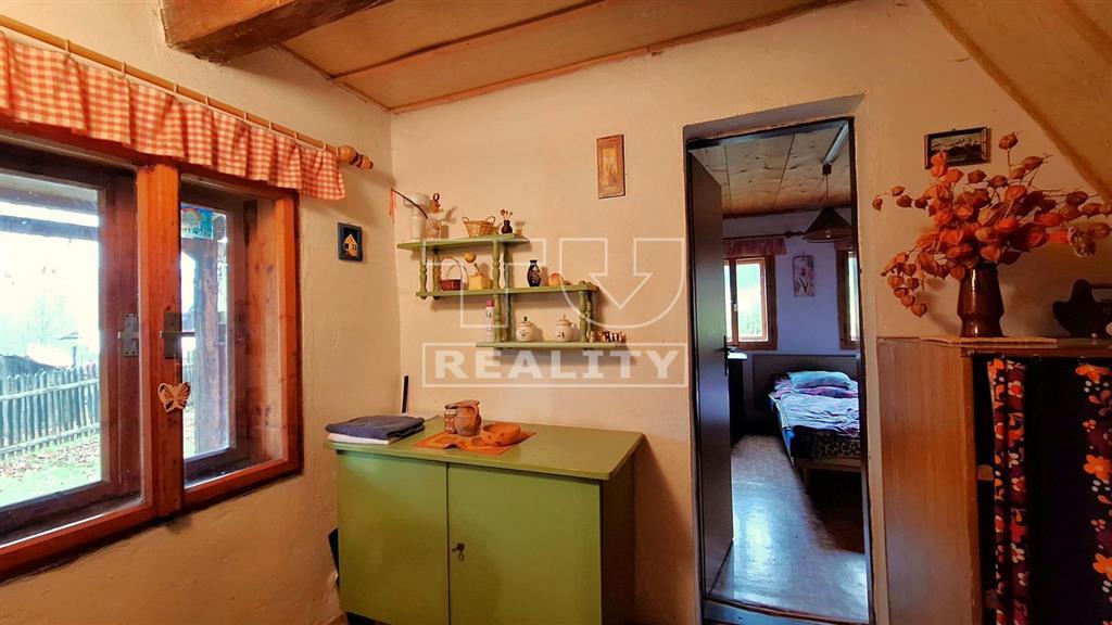 NA PREDAJ UDRŽIAVANÁ REKONŠTRUOVANÁ DREVENICA, LYSÁ POD... - 3