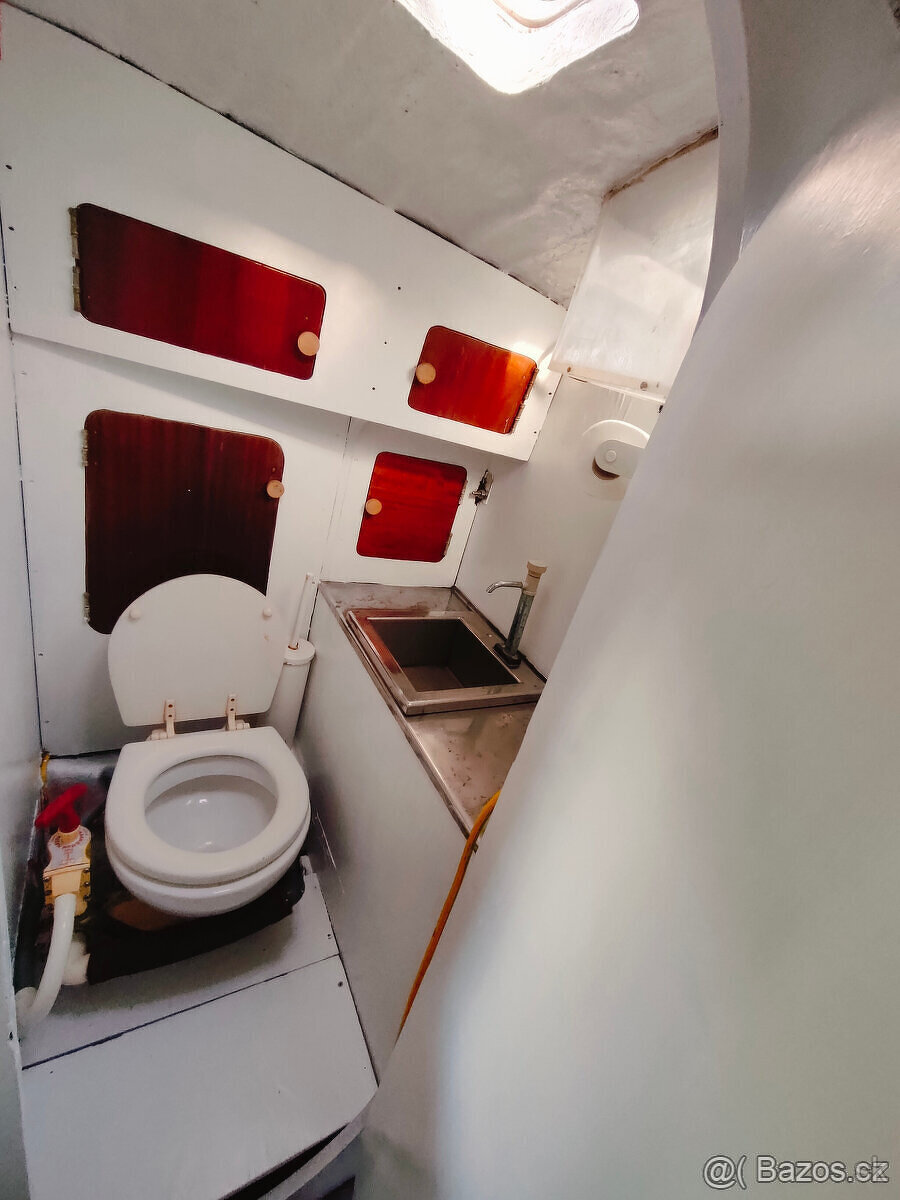 Kajutová plachetnica 9 m - 3