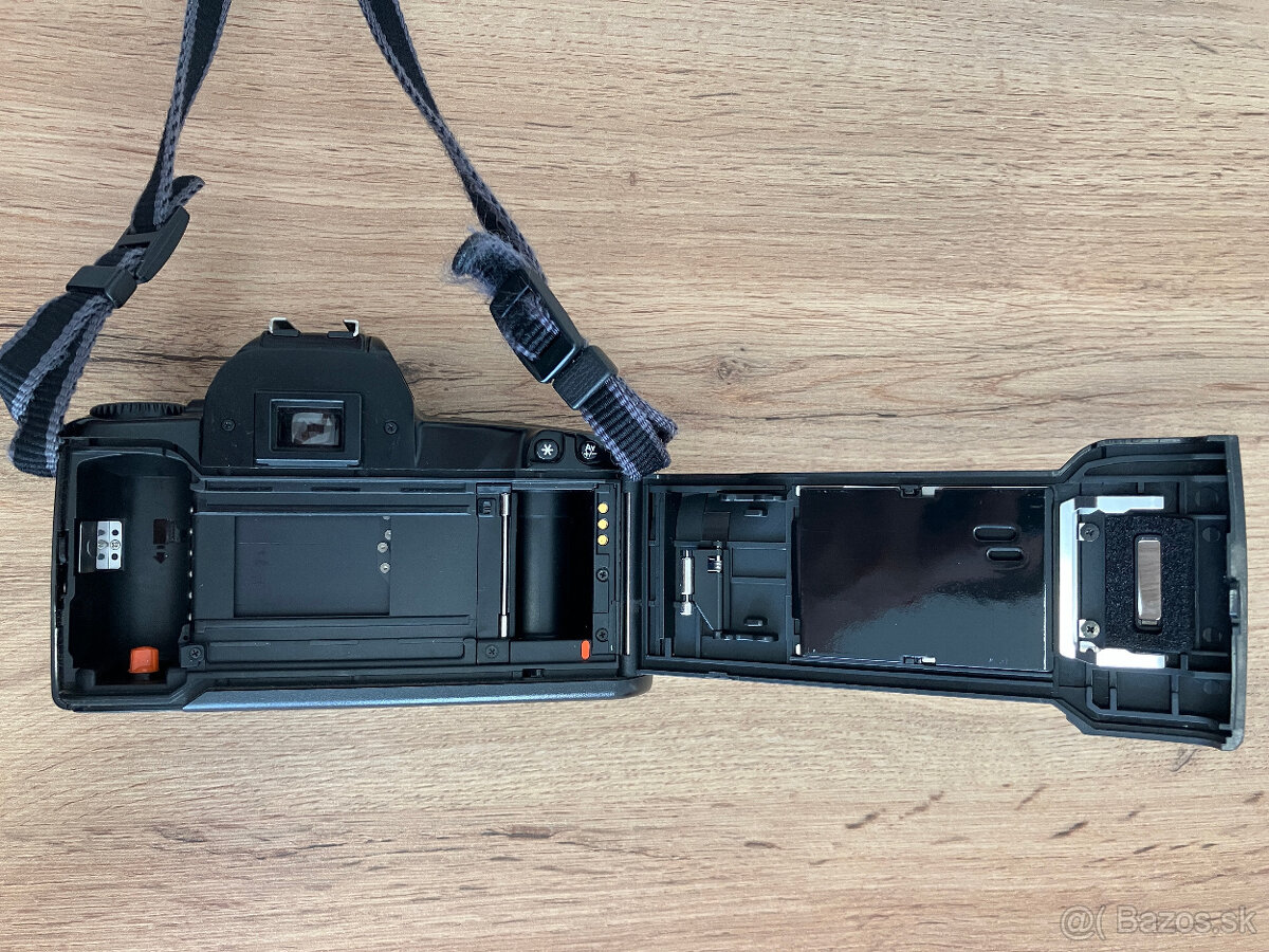 Canon EOS Rebel XS filmový + Helios 44 2/58 - 3