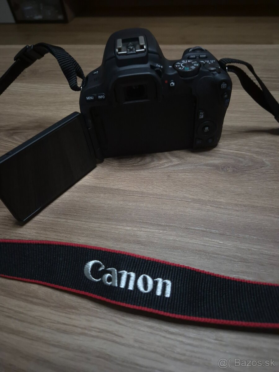 Canon 200D - 3