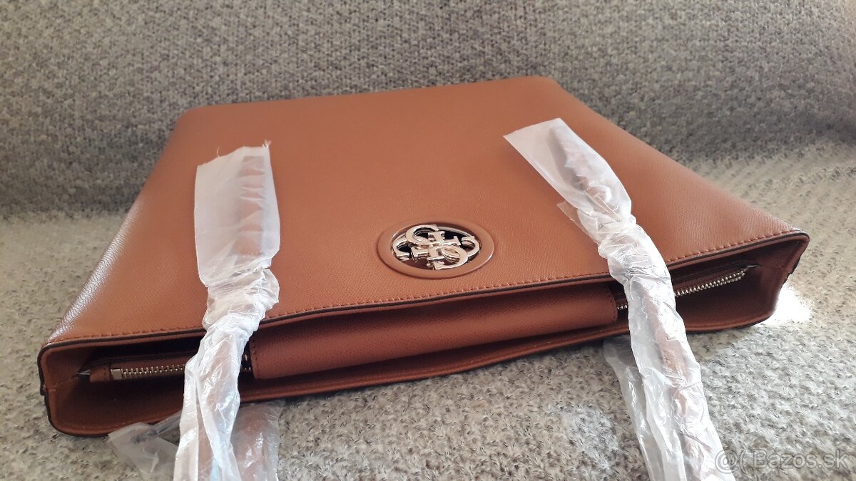 Predám - kabelka GUESS - 3