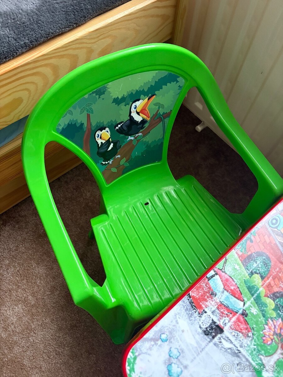 Detský stôl so stoličkami - 3