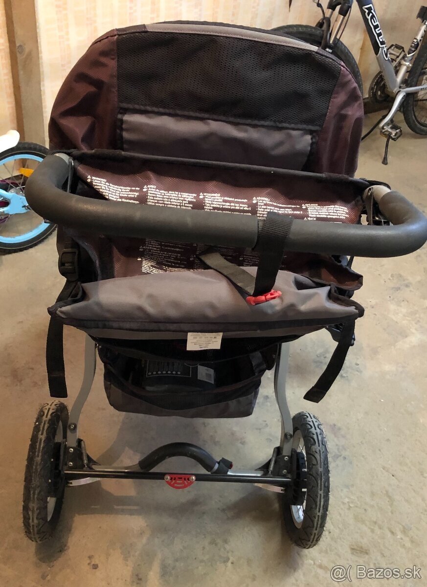 Kočiar BOB Revolution CE - 3