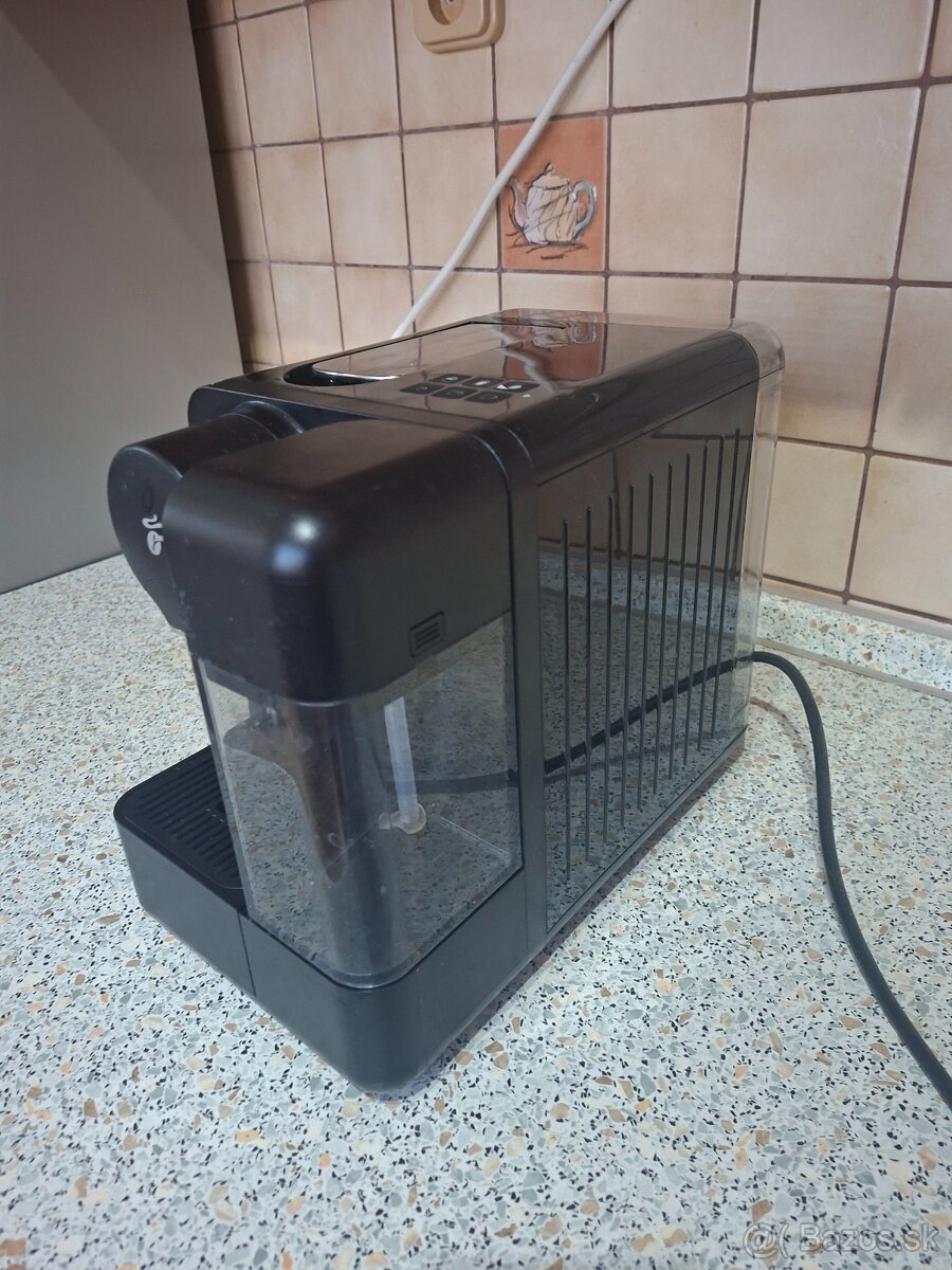 Kavovar na kapsule Tchibo - 3