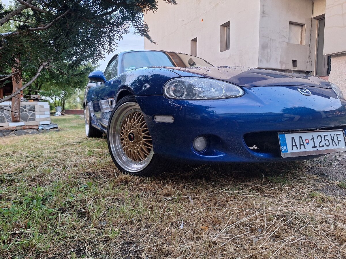 Mazda MX-5 NB Anniversary facelift - 3