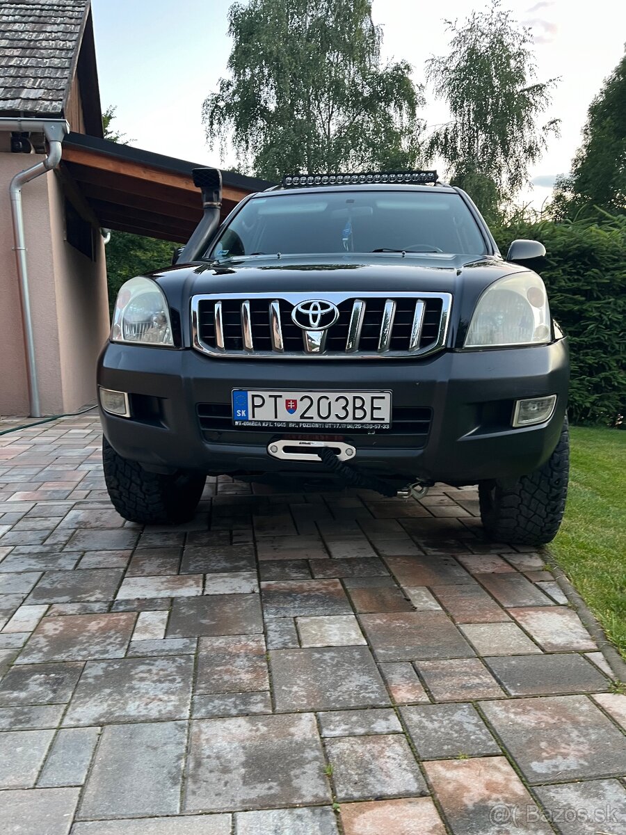 TOYOTA LAND CRUISER 120 3.0 DIESEL 3.DVEROVA TOP
