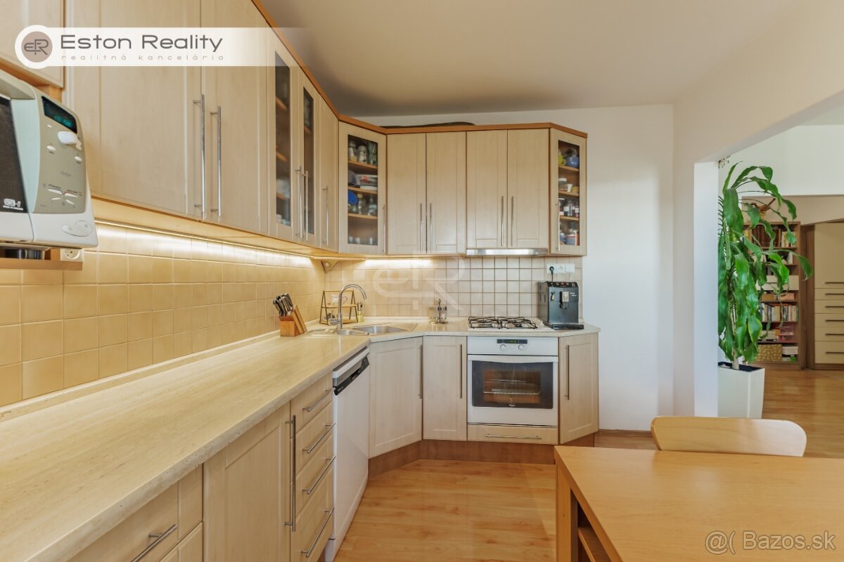 REZERVOVANÉ 4 izbový byt s loggiou, 87 m2, Sibírska ulica - 3