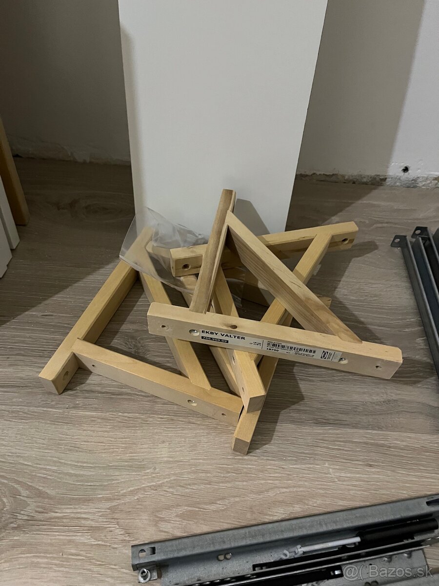 Poličky ikea EKBY Valter - 3