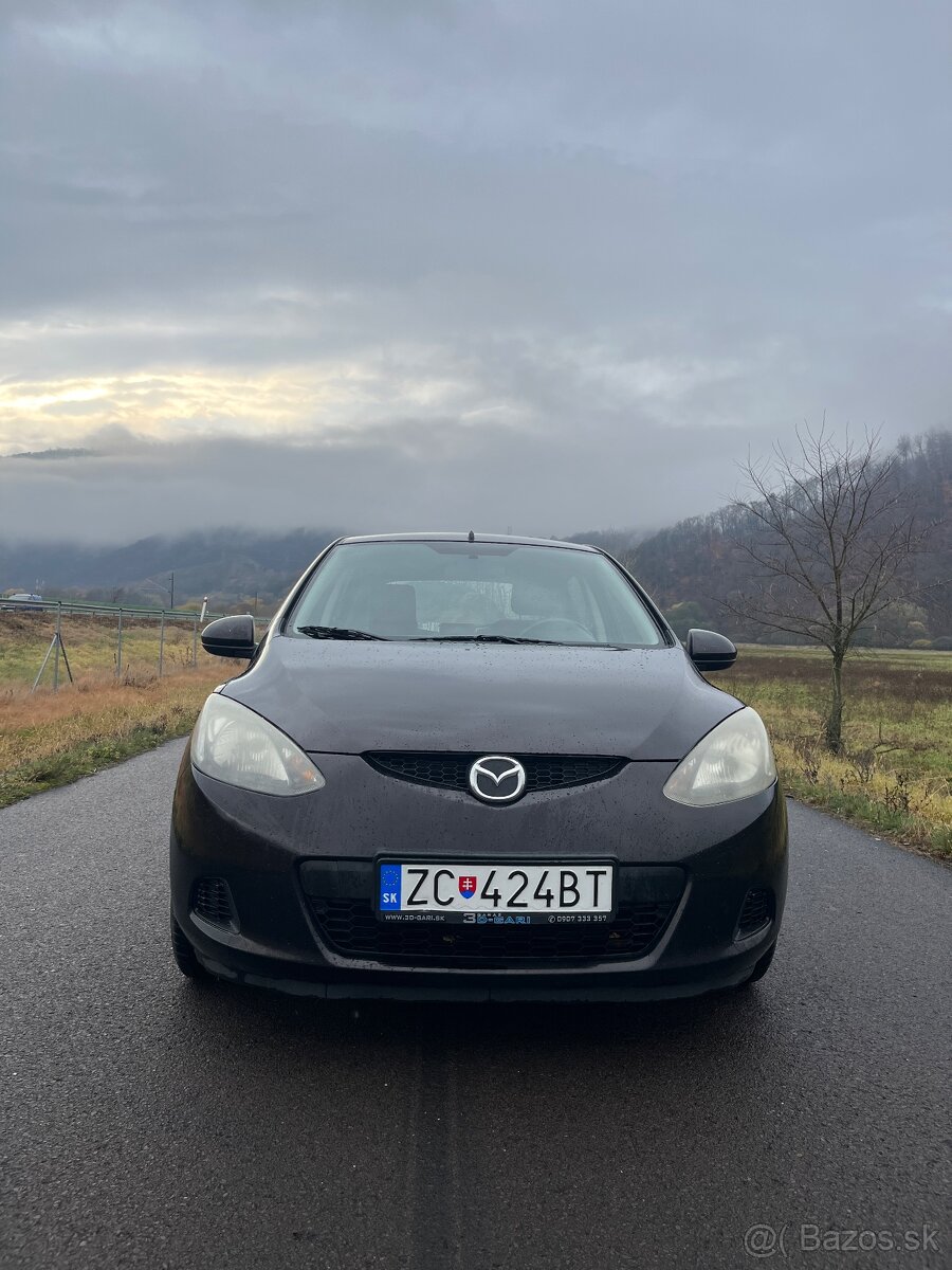 Mazda 2 - 3