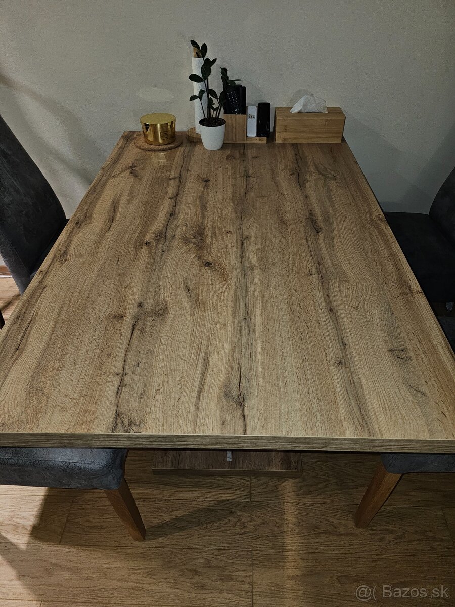 Predám veľký jedálenský stôl so stoličkami + menší stolík - 3