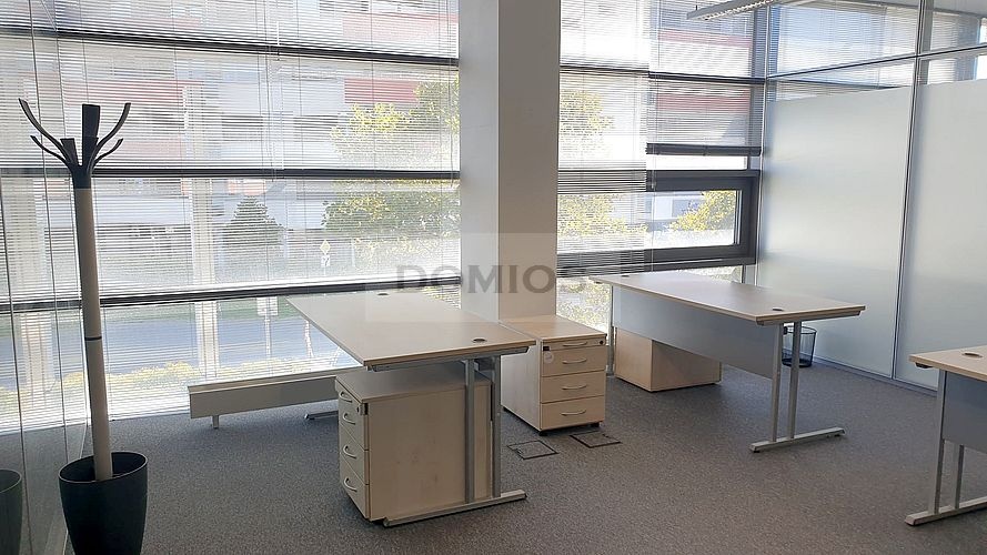 Klimatiz. kancel. celok (117,00 m2, parking, KE-St. mesto) - 3