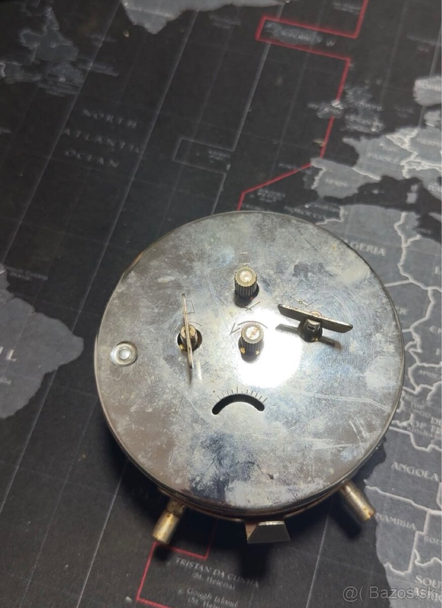 Stary budik prim - 3