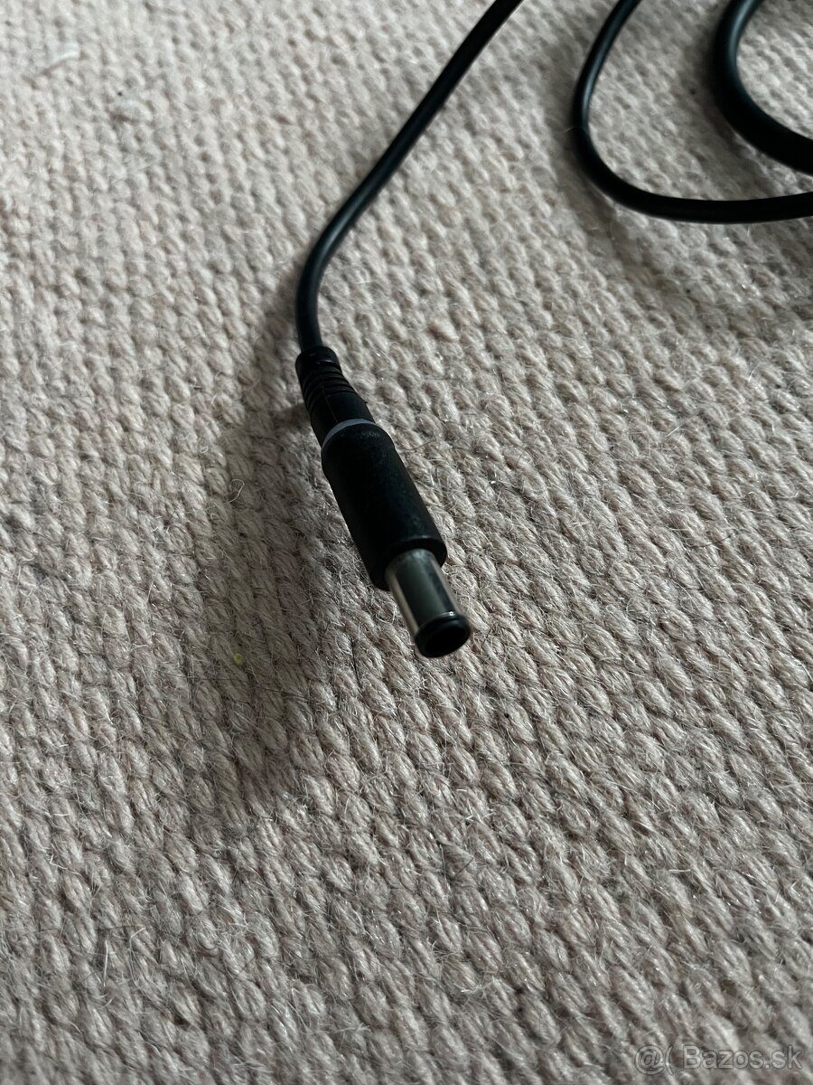 Nabijacka na notebook / laptop Dell - 3