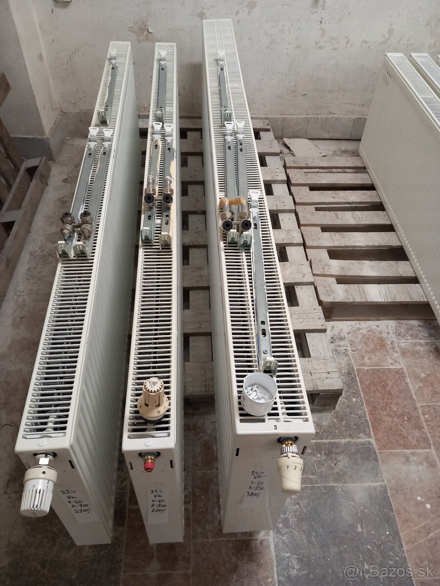 použité plechové radiátory - 3