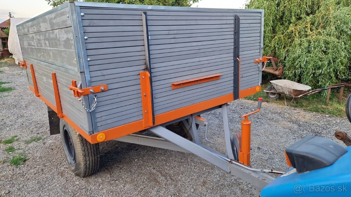 Vlečka vyklapacia S2 3t - 3