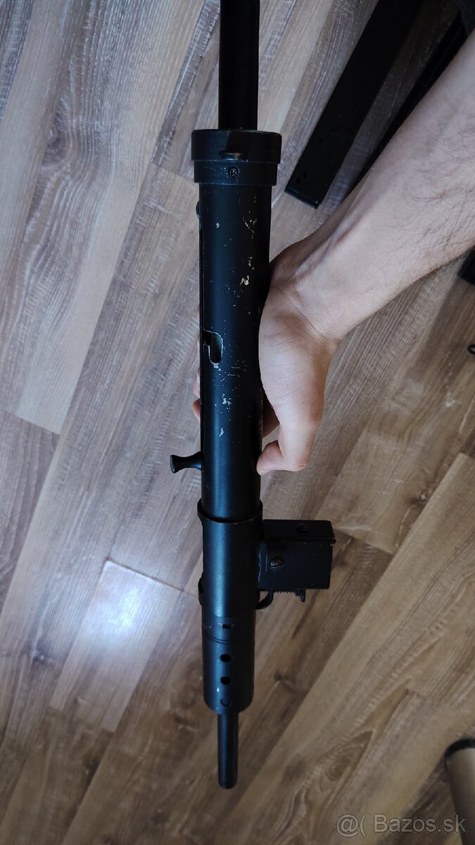 Predám Airsoft Stengun s príslušenstvom - 3