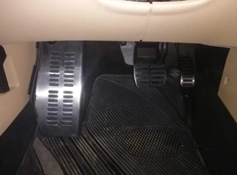 Nerezové nášlapy AUDI ŠKODA VW - 3