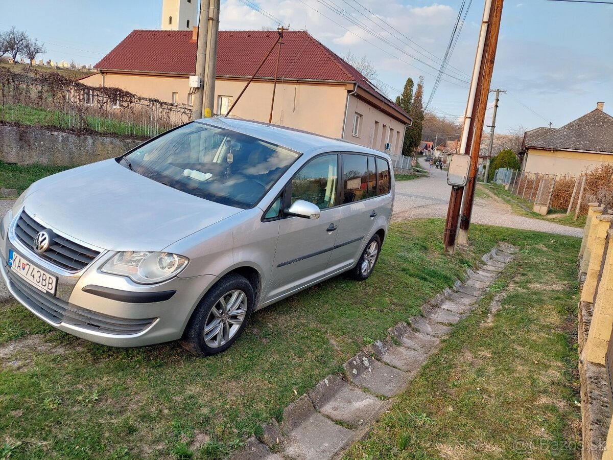 Volkswagen Touran 1.9 TDi - 3