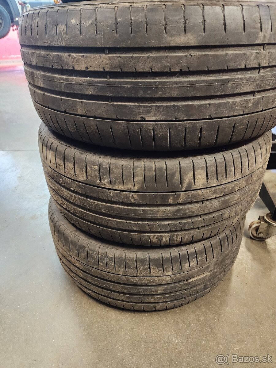 Predám letné pneumatiky pirelli 245/40r19 - 3