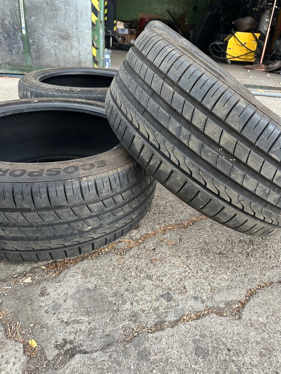 235/45 r17 letne gumy - 3