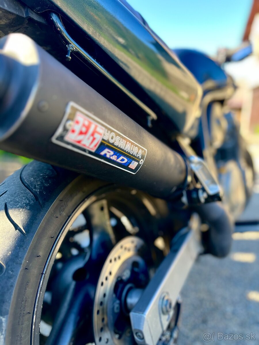 Suzuki bandit 600 - 3