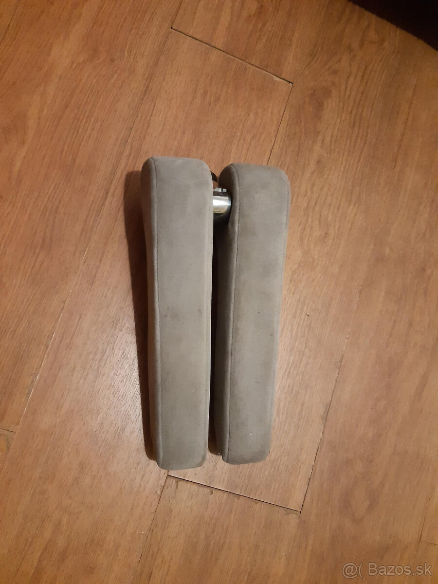 AUDI A8, S8 D2 - lakťová opierka - 3