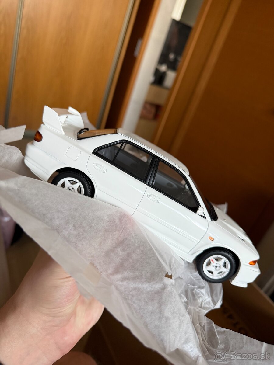 Mitsubishi evo3 1:18 - 3