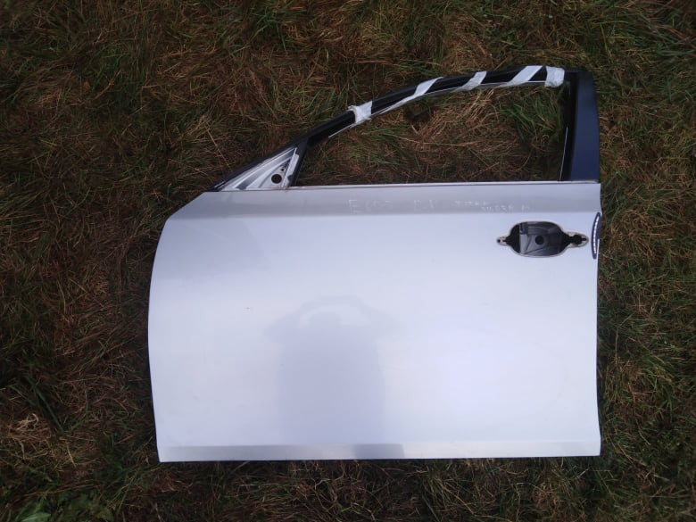 BMW E60 E61 dvere - 3