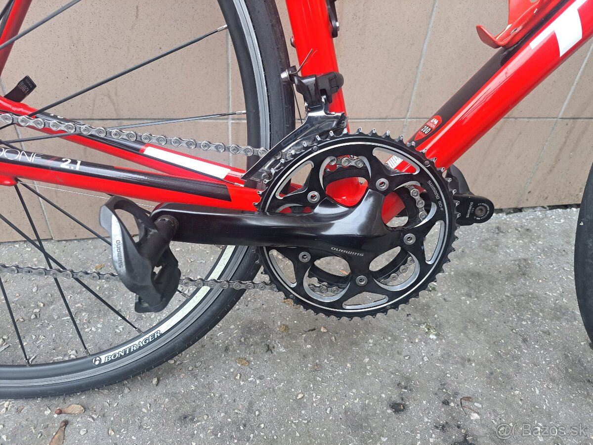 Predam cestny bicykel Trek - 3