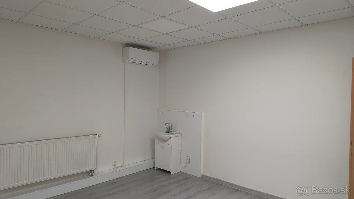 Kancelárske priestory. - 3