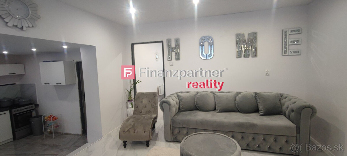 Exkluzívne na predaj rodinný dom s veľkou záhradou v obci Iň - 3