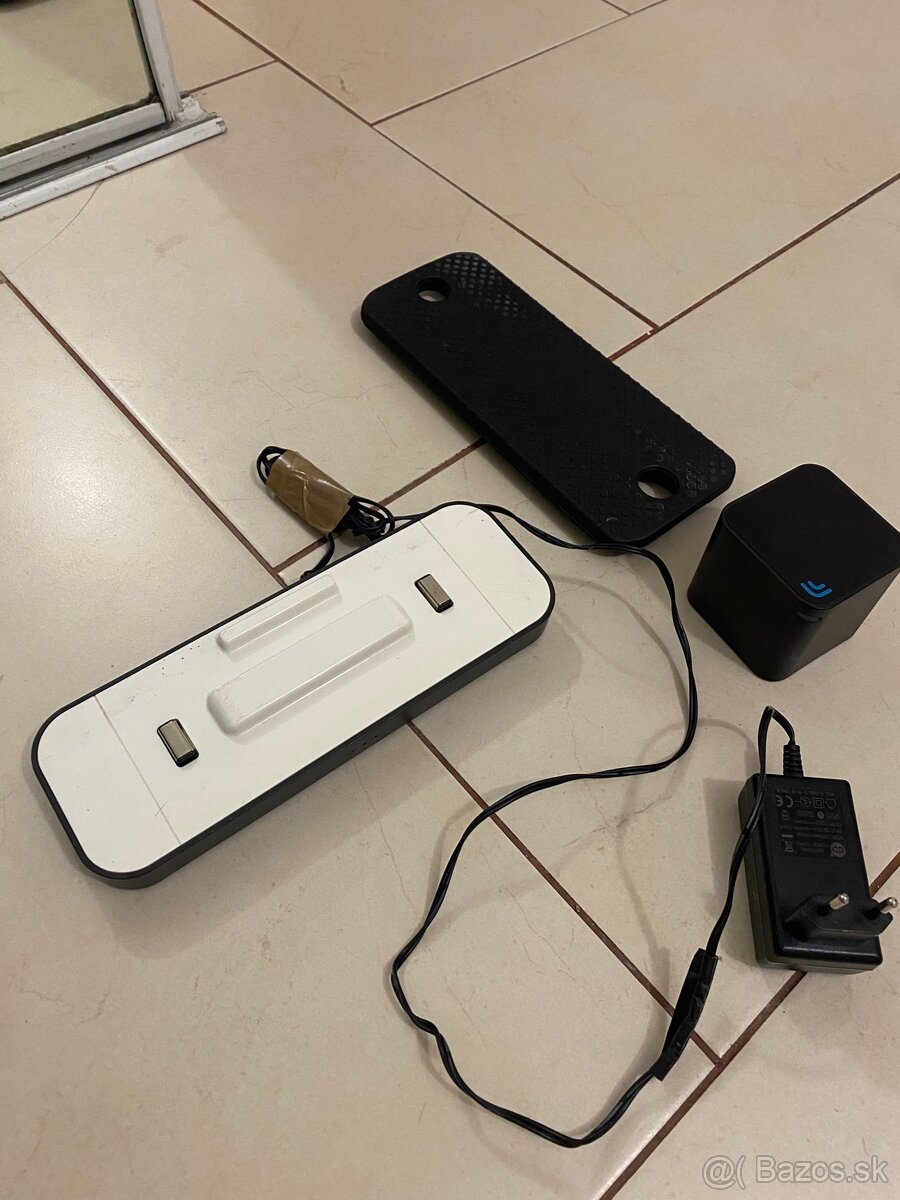 Robotický mop iRobot Braava 390t - 3